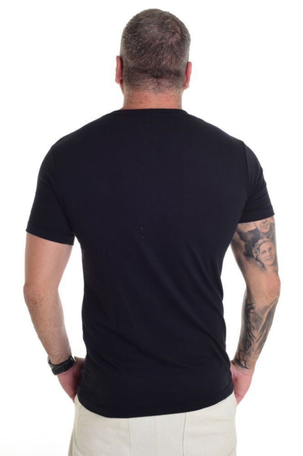 Camiseta Peletizada Slim Preta