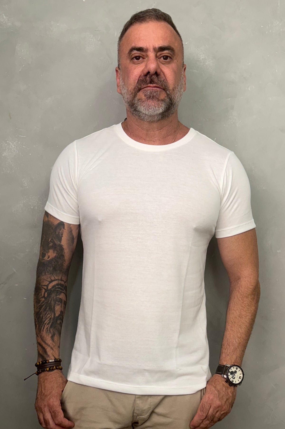 Camiseta Levinha Slim Branca OFF