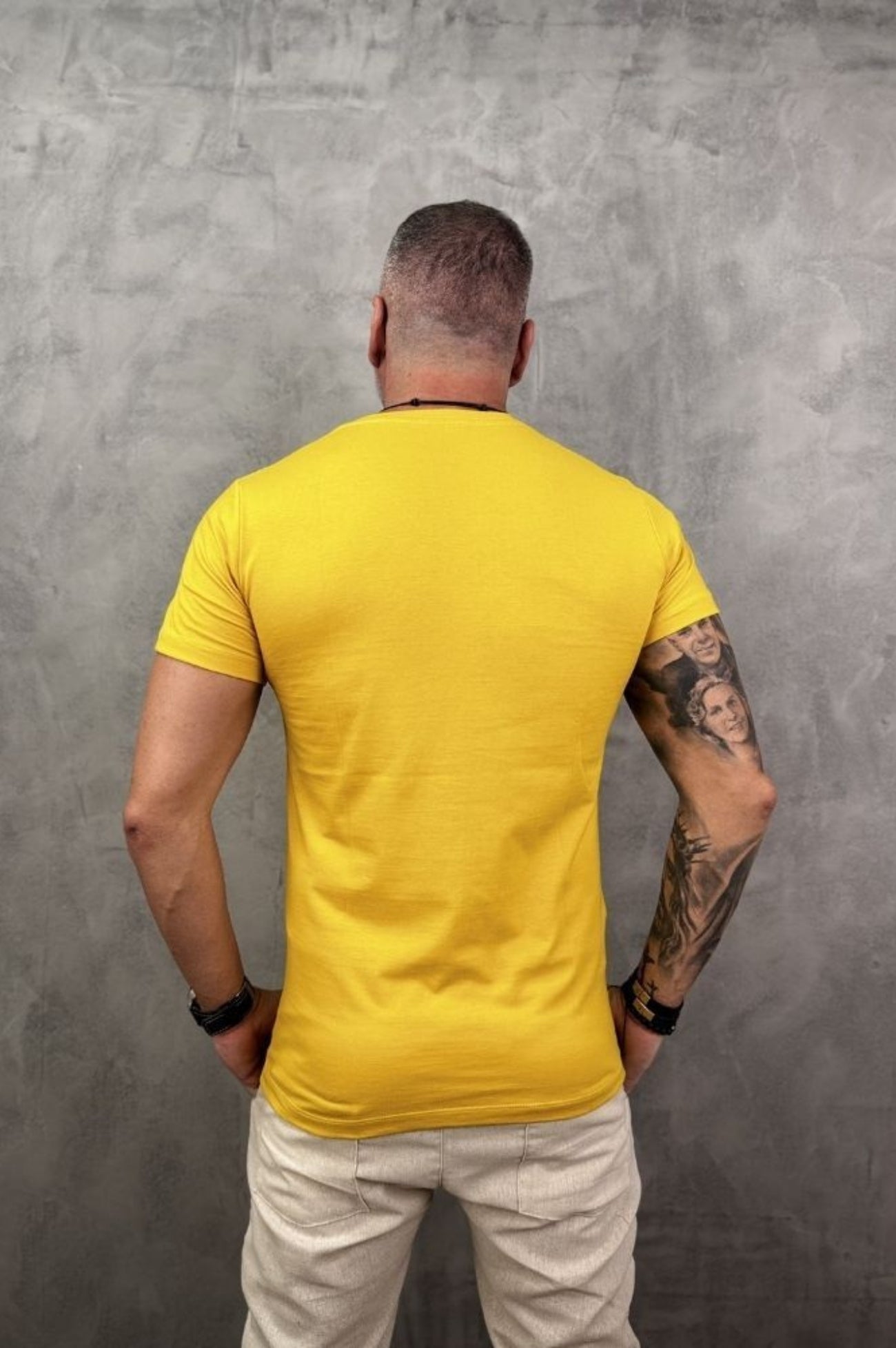 Camiseta Peletizada Slim Amarela