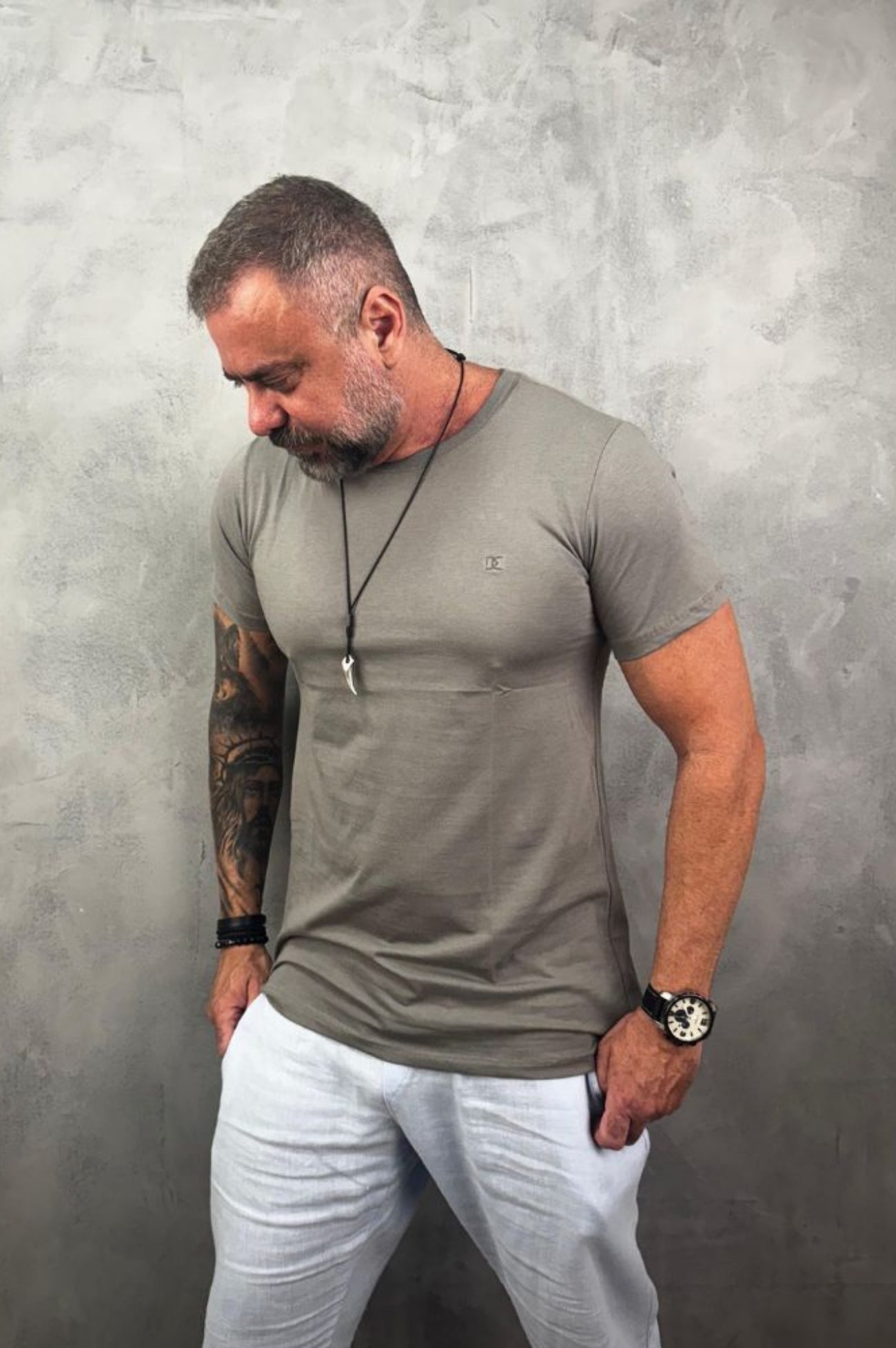 Camiseta Manga Curta Peletizada Slim Chumbo Premium