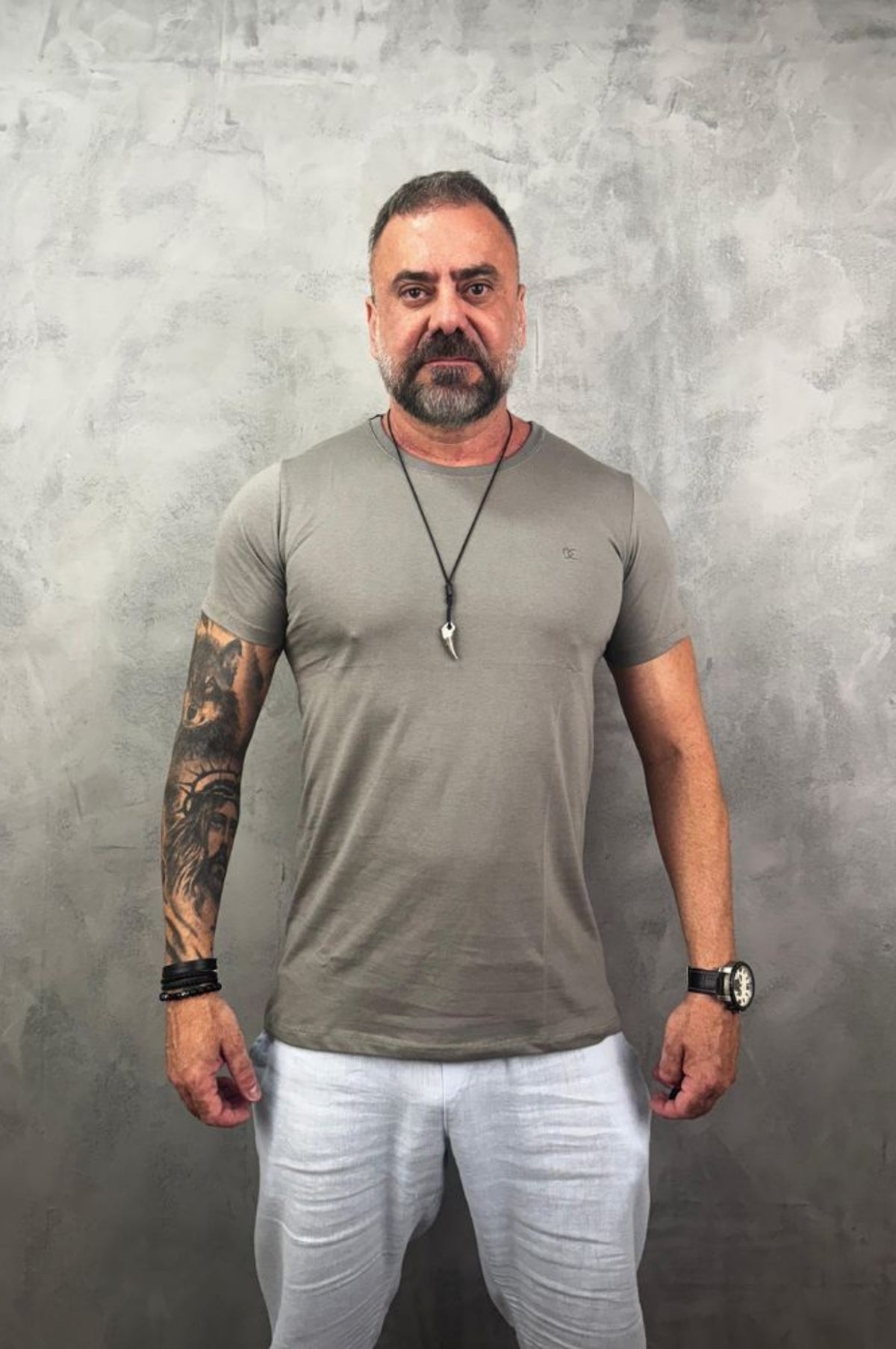 Camiseta Manga Curta Peletizada Slim Chumbo Premium