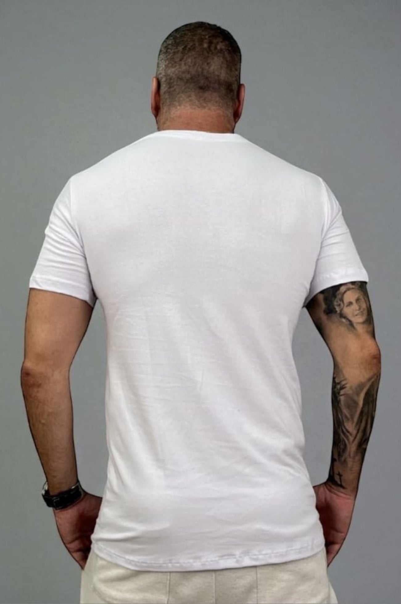 Camiseta Slim Gola V Algodão Egípcio Branca