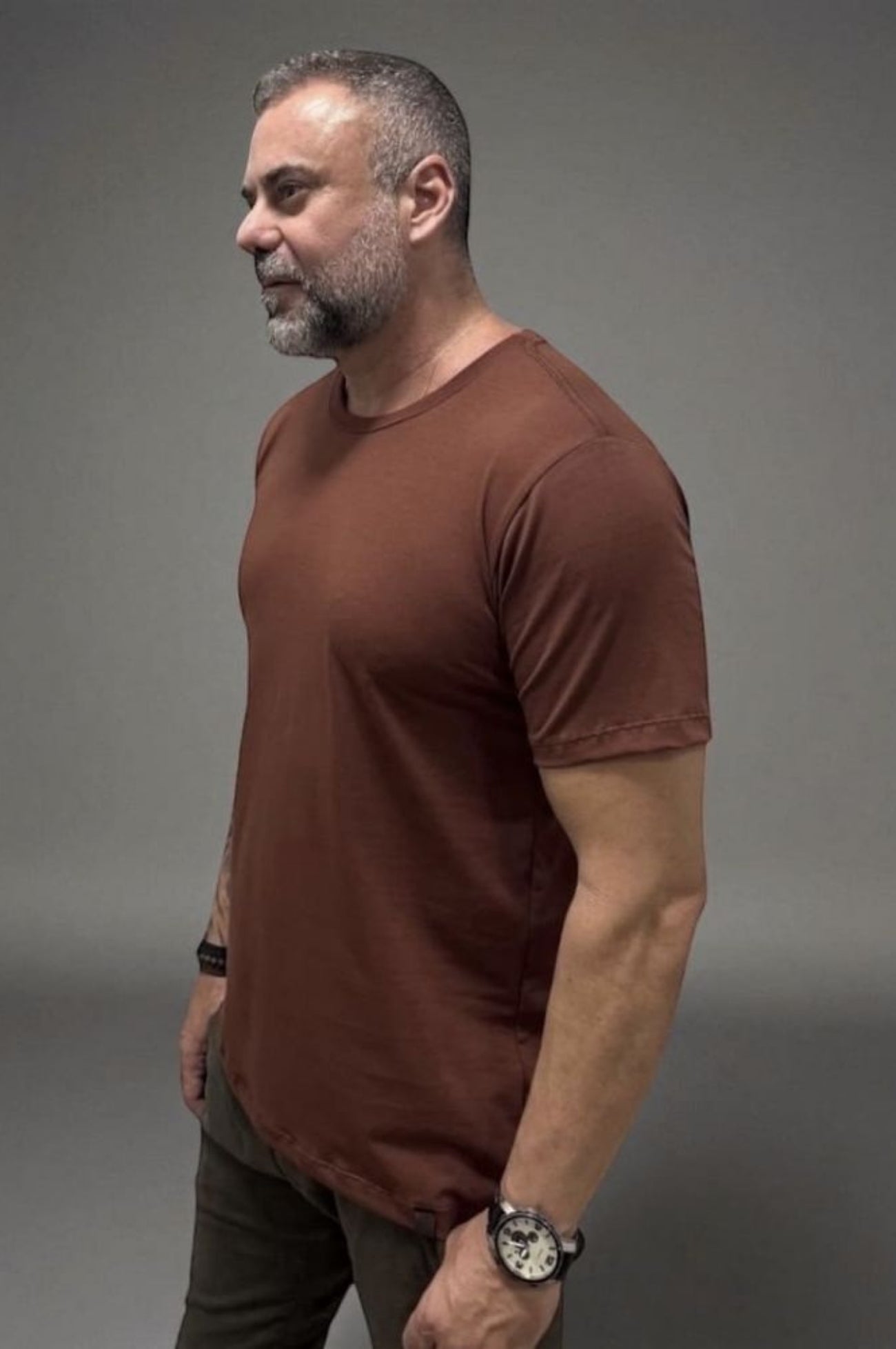 Camiseta Slim Marrom Algodão Egípcio