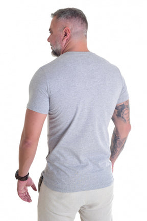 Camiseta Levinha Slim Mescla Cinza Claro