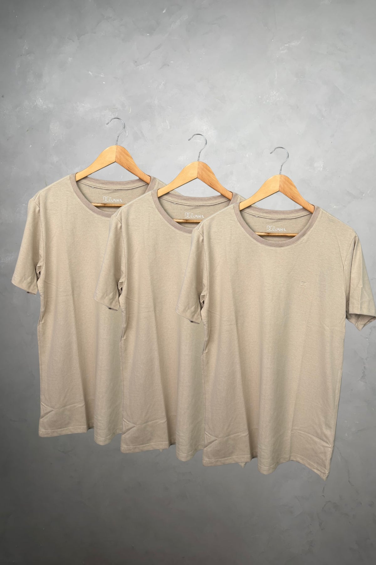 Kit 3 Camisetas Levinha Premium OFF Gramatura 190