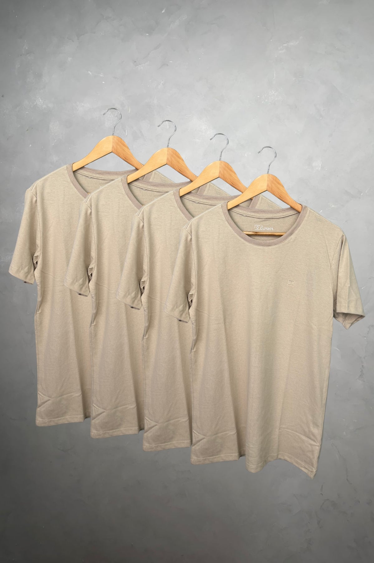 Kit 4 Camisetas Levinha Premium OFF Gramatura 190