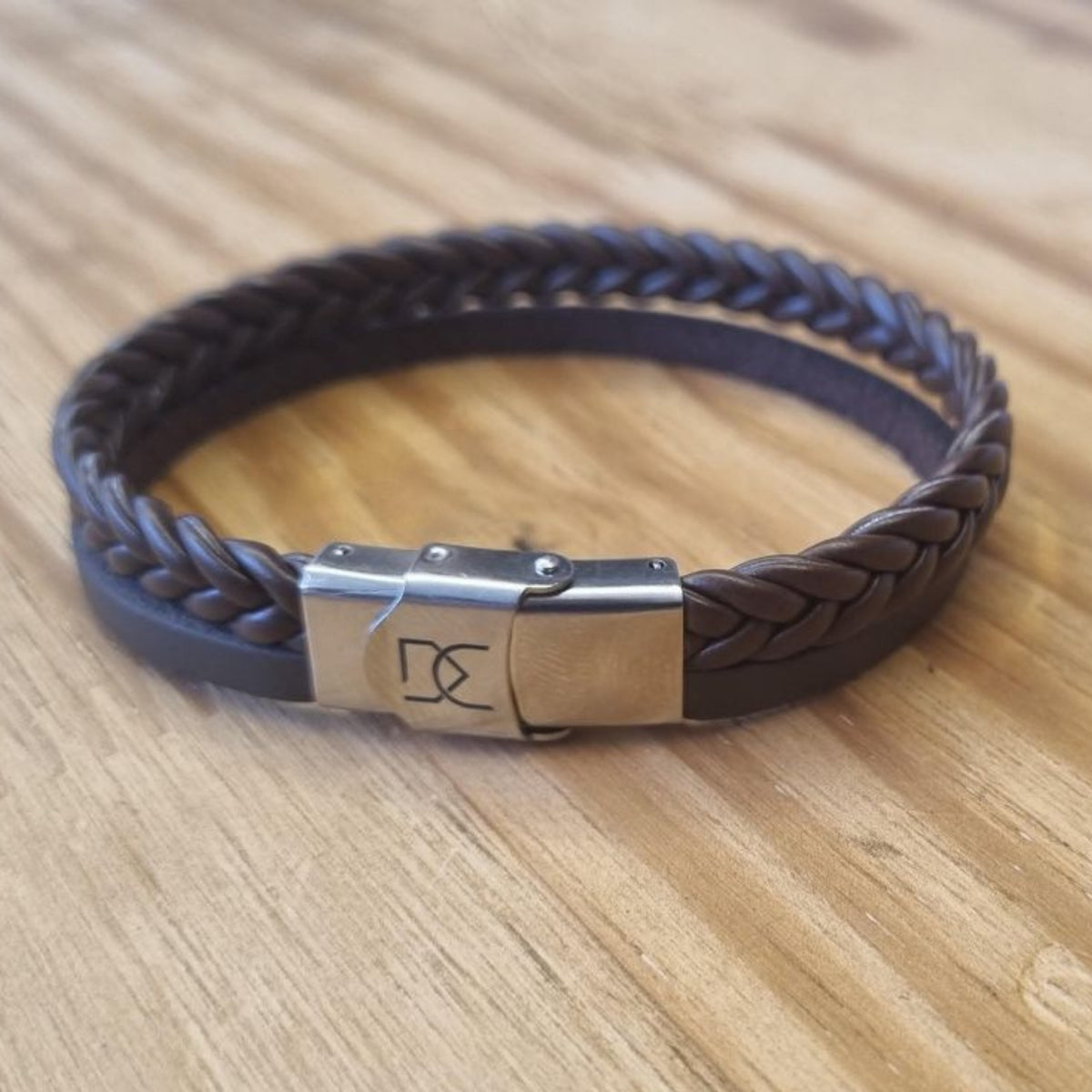 Pulseira Couro Duplo Ecológico + Couro Legítimo com Fecho de Aço Inox com Regulagem