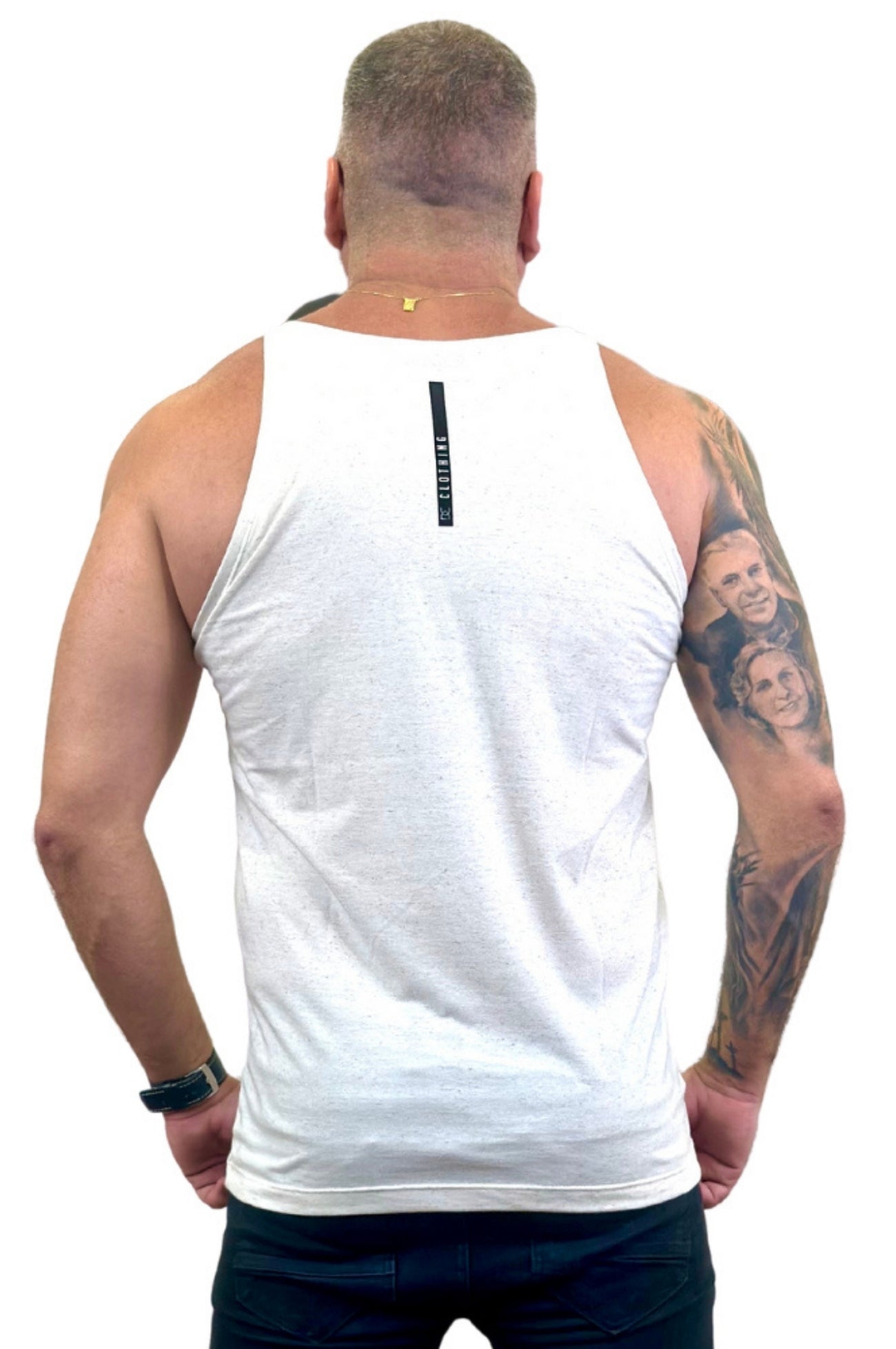 Regata Básica Slim Branca Tom 1