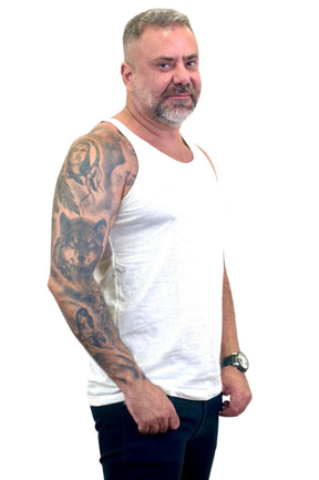 Regata Básica Slim Branca Tom 1