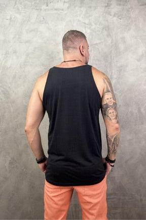 Regata Básica Slim Preta