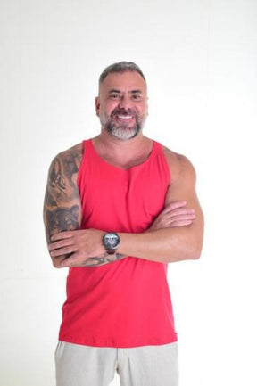 Regata Básica Slim Vermelha