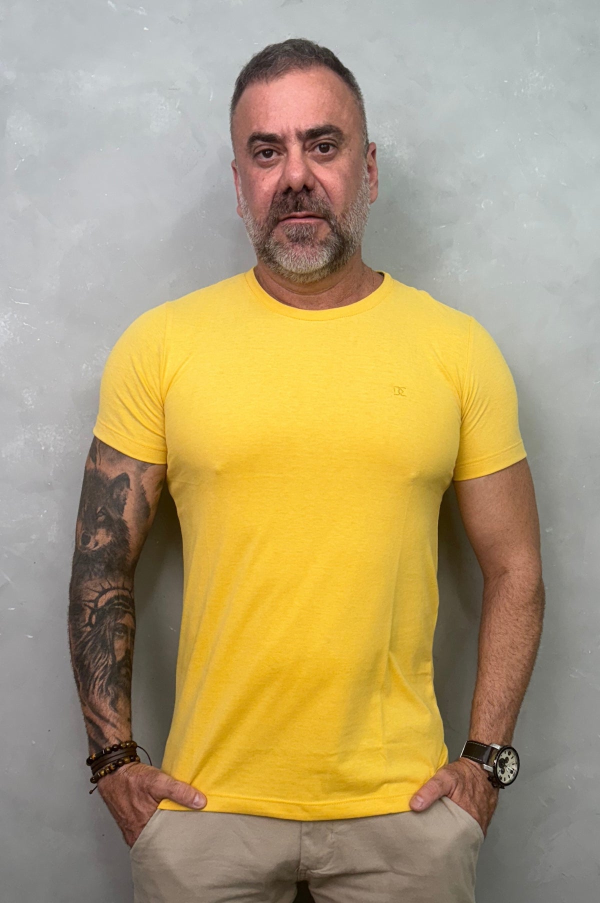 Camiseta Levinha Slim Amarela