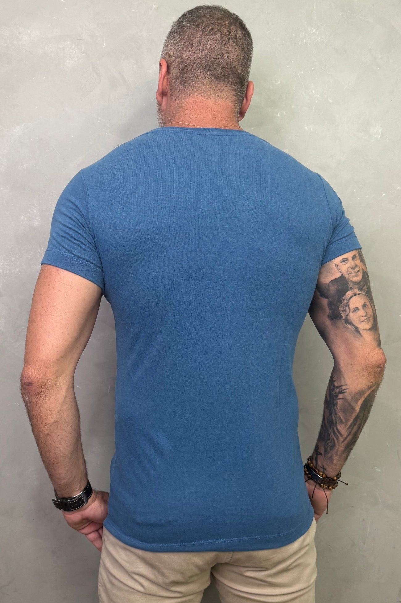 Camiseta Levinha Slim Azul