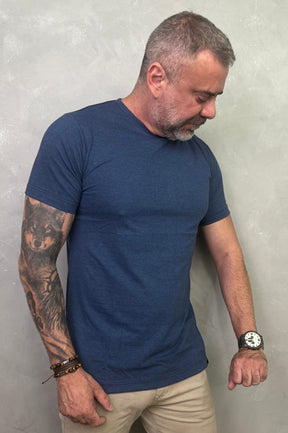 Camiseta Levinha Slim Azul Mescla