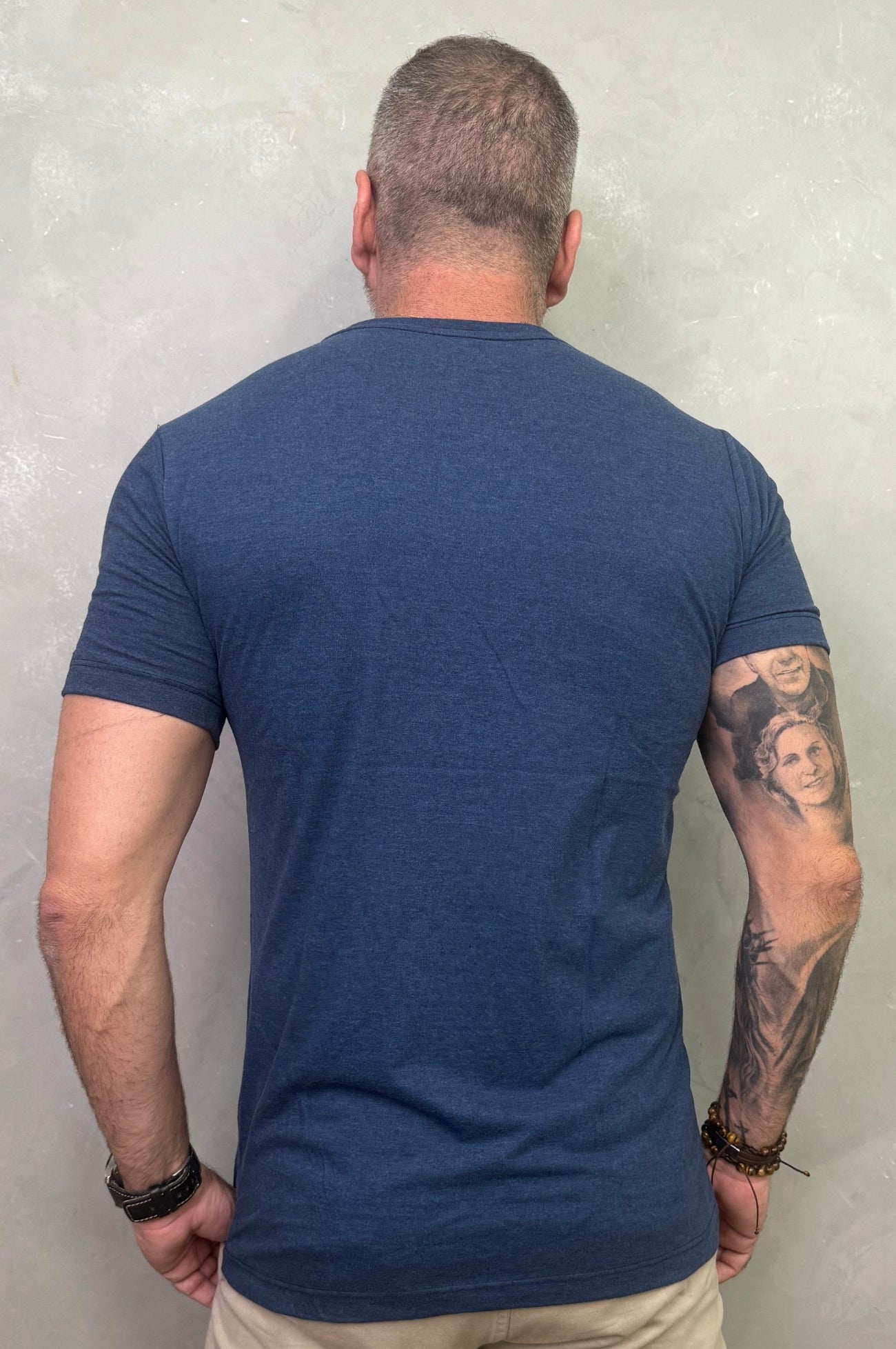 Camiseta Levinha Slim Azul Mescla