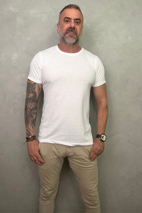 Camiseta Levinha Slim Branca