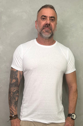 Camiseta Levinha Slim Branca