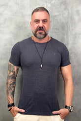 Camiseta Levinha Slim Chumbo Mescla