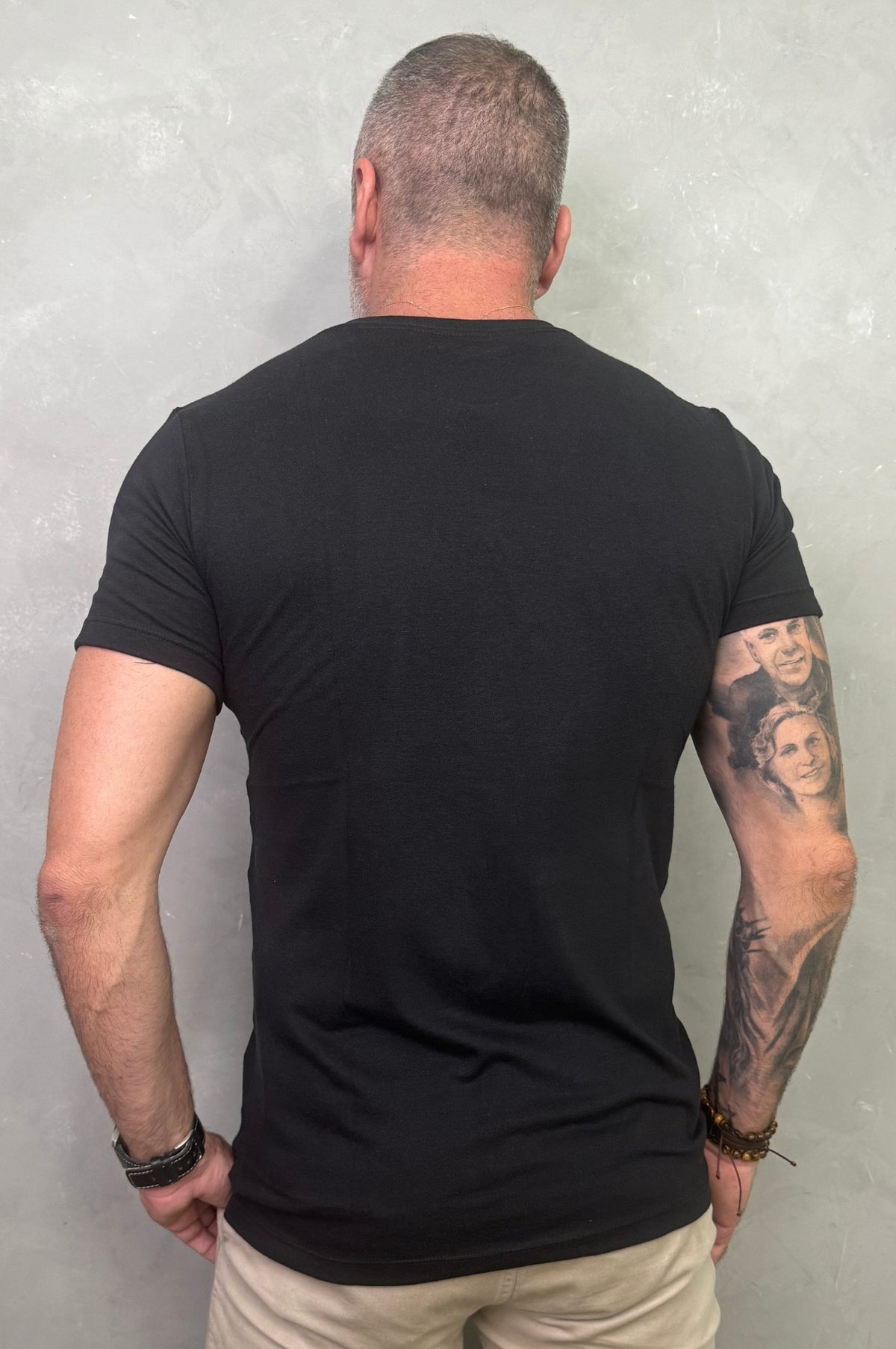 Camiseta Levinha Slim Preta