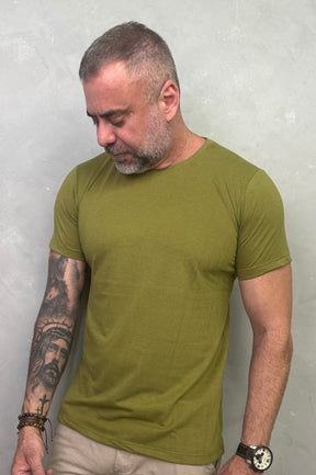 Camiseta Levinha Slim Verde 2