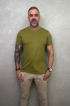 Camiseta Levinha Slim Verde 2