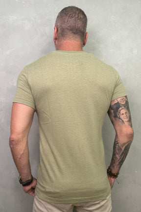 Camiseta Levinha Slim Verde