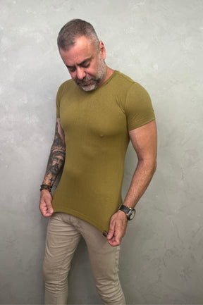 Camiseta Levinha Slim Verde Musgo I