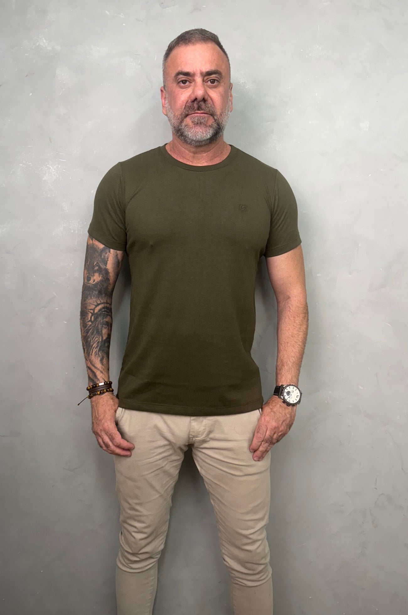 Camiseta Levinha Slim Verde Musgo
